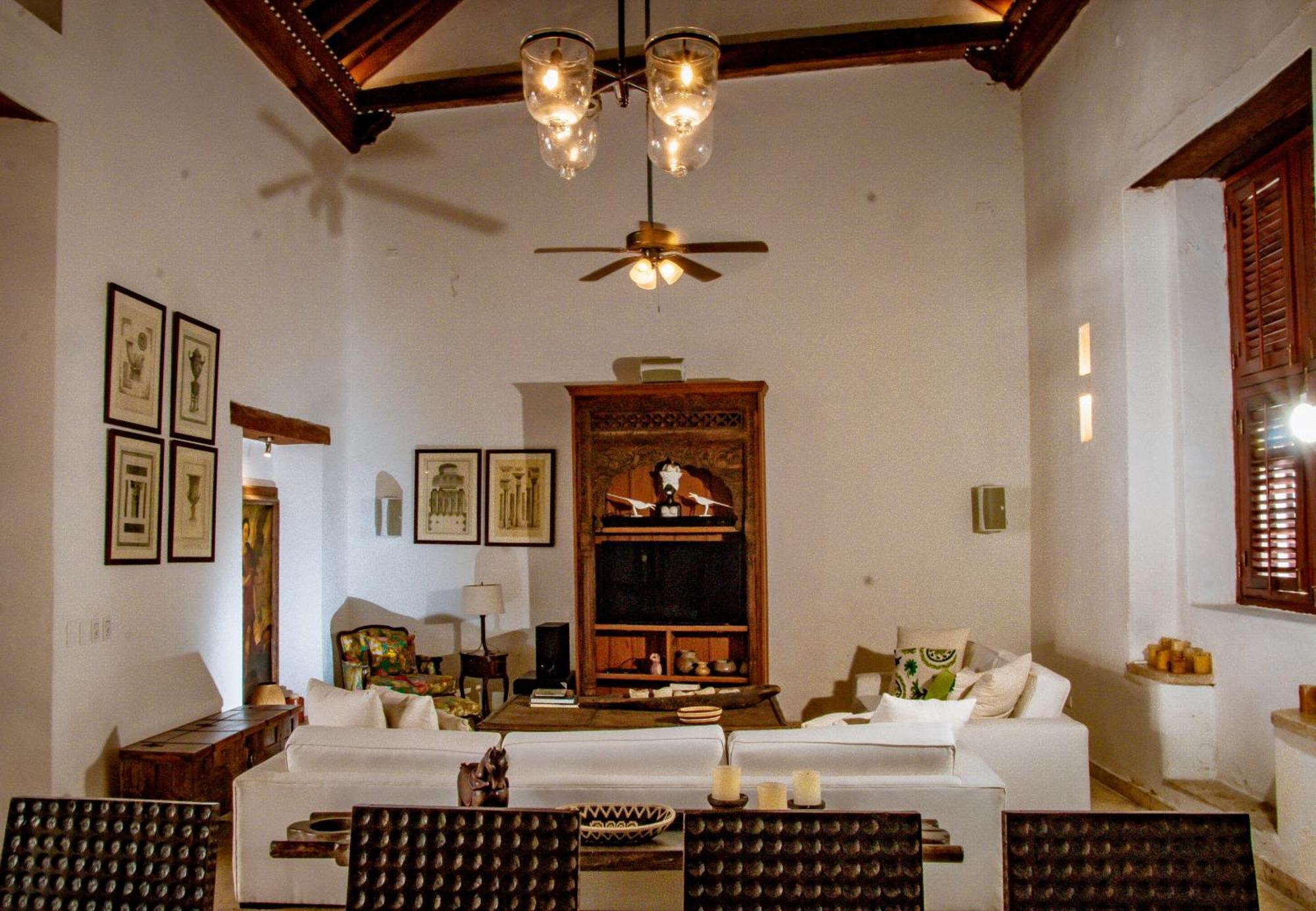 5 Bedroom Inside Of The Walled Holiday home