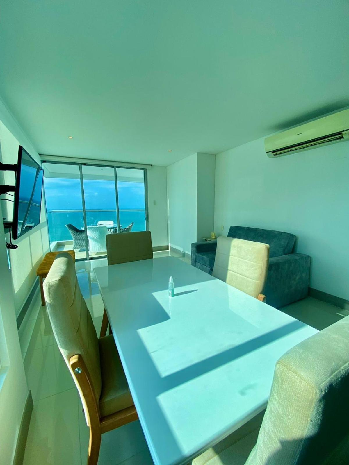 Apartamento 2p1-al De 2 Alcobas Frente Al Mar Con Aire Acondicionado Y Wifi *