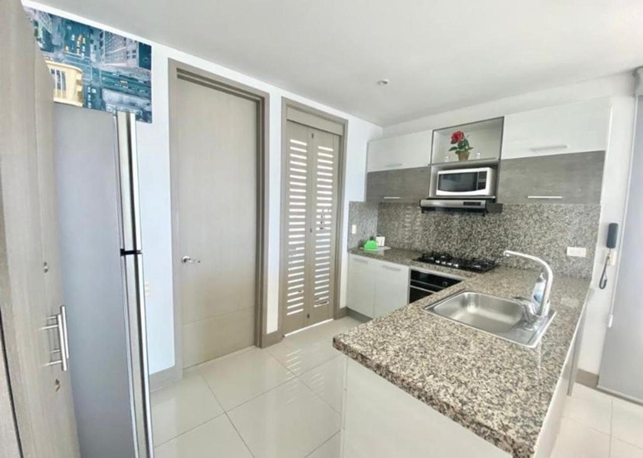Apartamento 2p1-al De 2 Alcobas Frente Al Mar Con Aire Acondicionado Y Wifi *