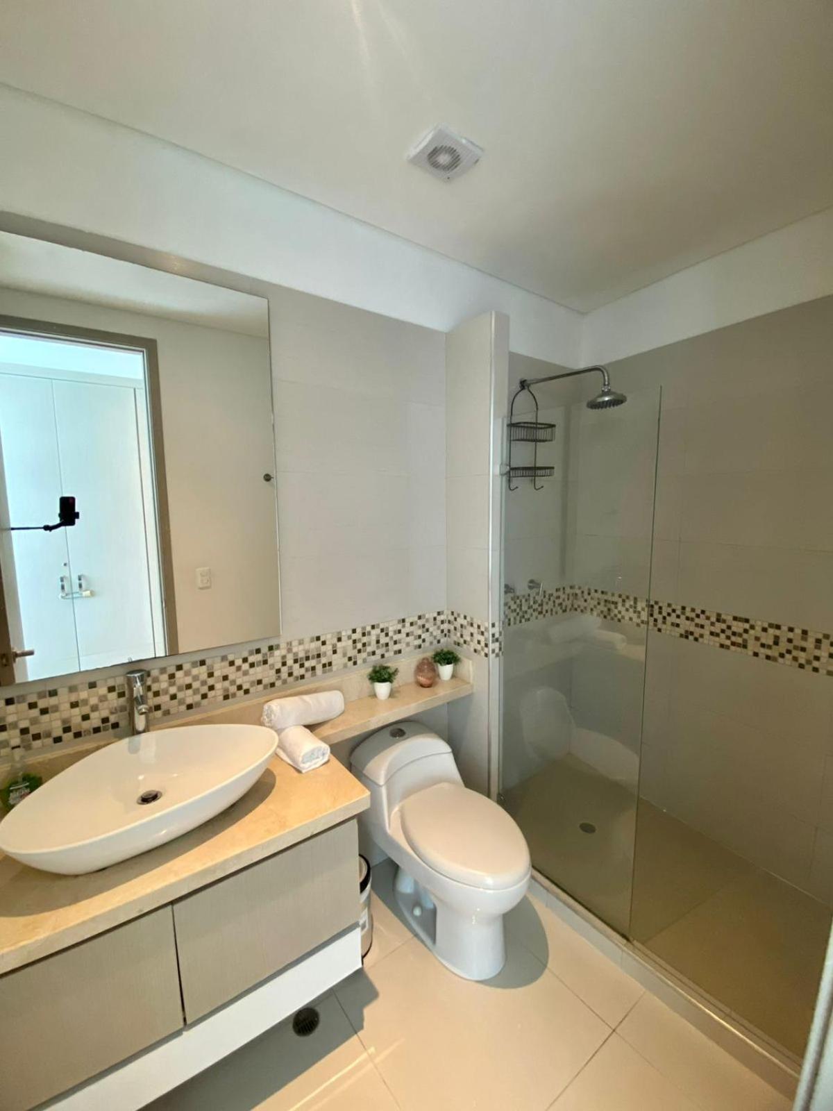 2p1-al De 2 Alcobas Frente Al Mar Con Aire Acondicionado Y Wifi Apartamento