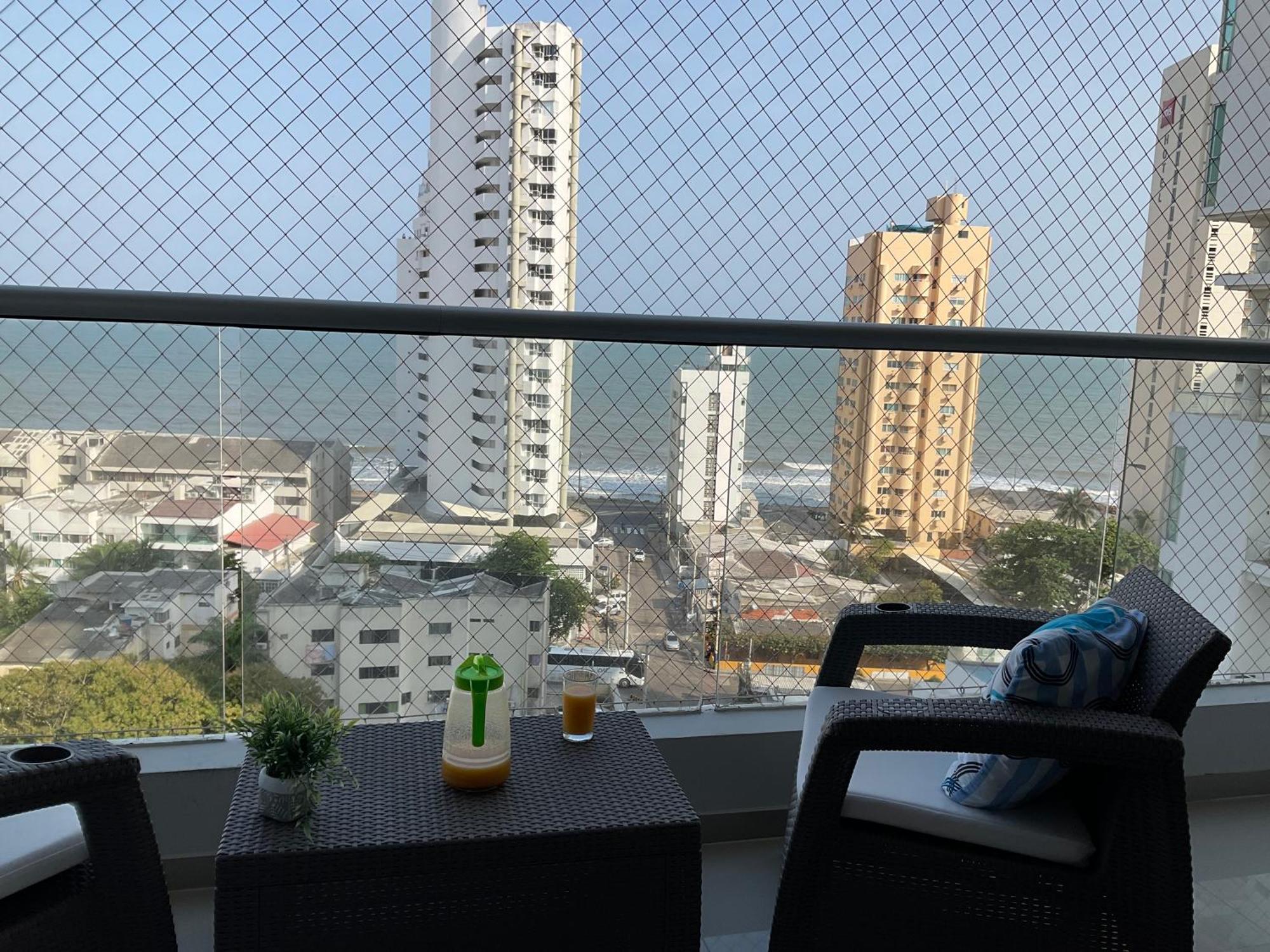 Apartamento Beachfront Your Away From *