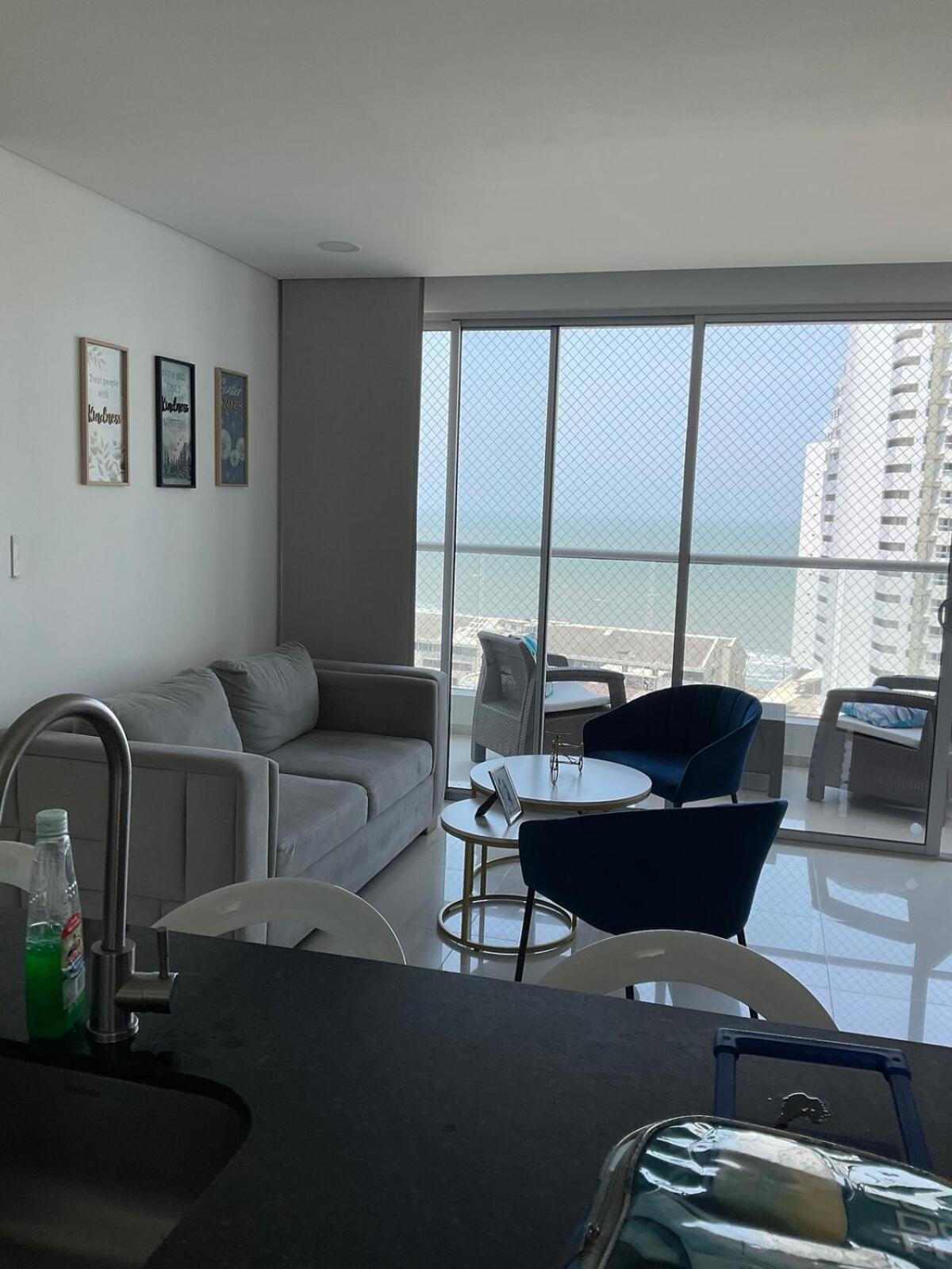 Apartamento Beachfront Your Away From