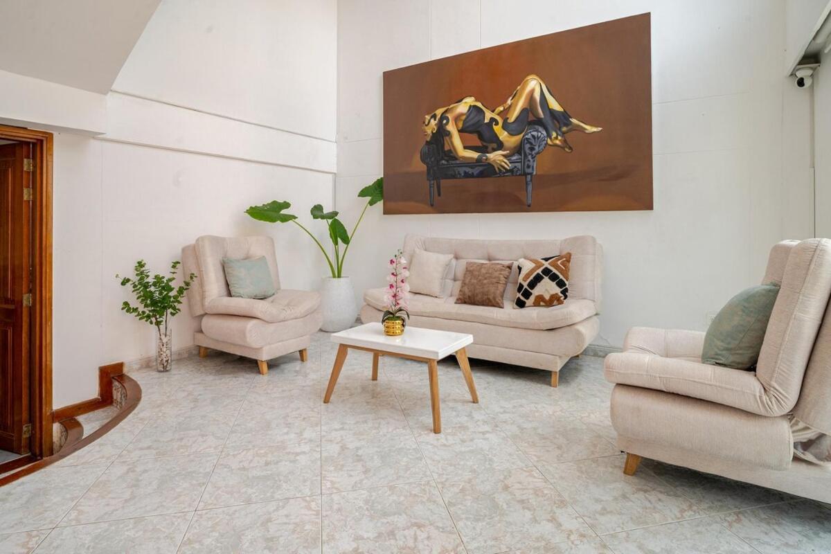 Luxury House Perfect Location
