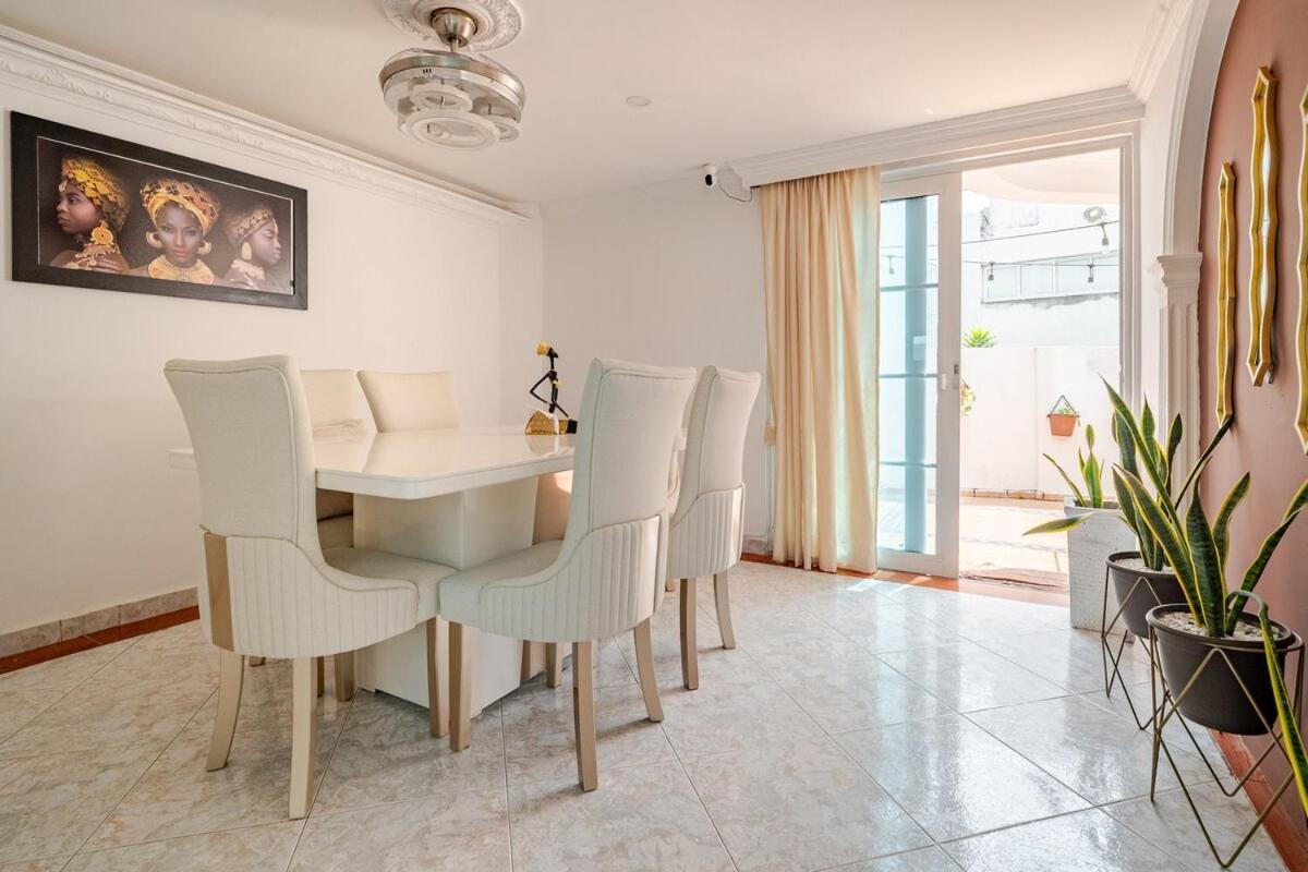 Luxury House Perfect Location Сasa de vacaciones