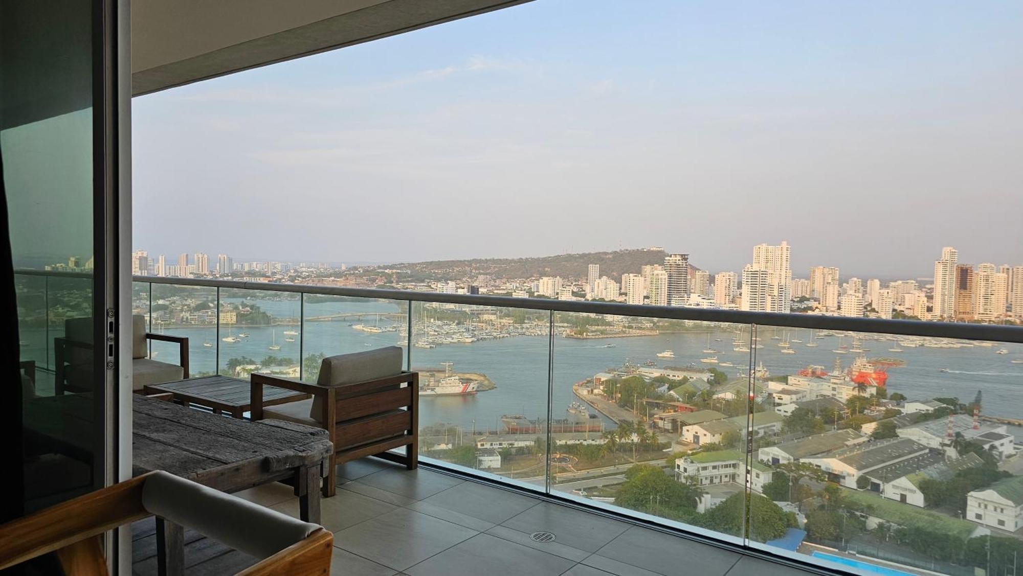 H2 Bocagrande Por Parceros Group * Cartagena