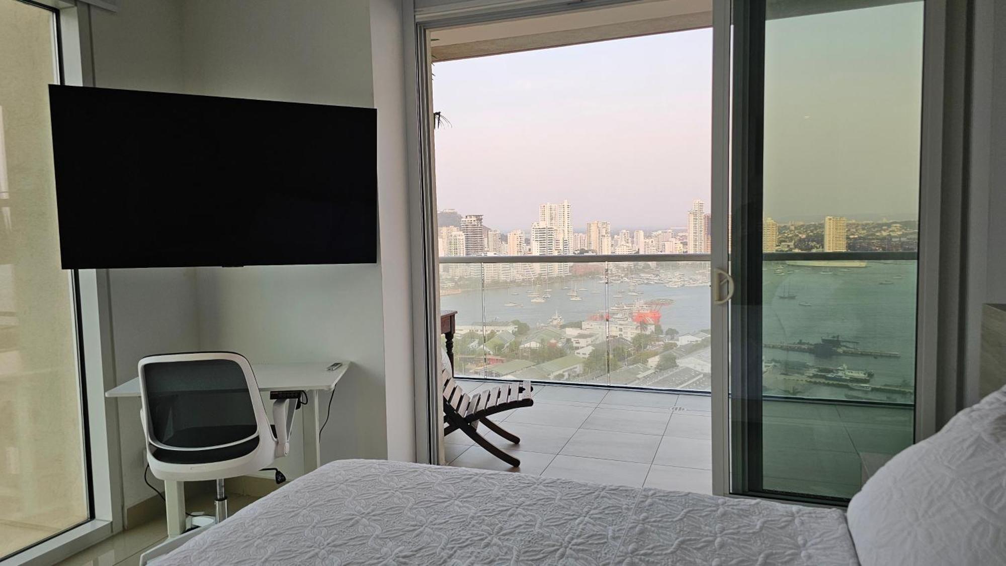 H2 Bocagrande Por Parceros Group Apartahotel