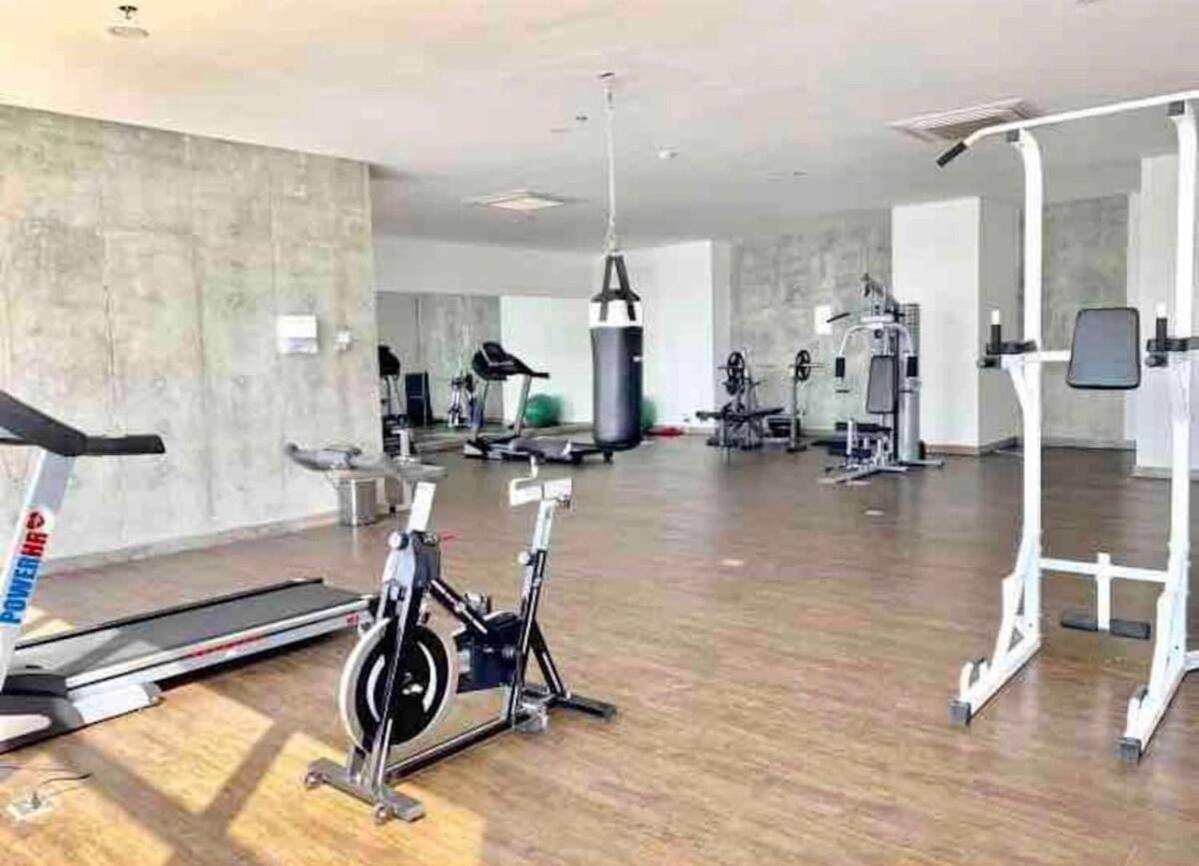 Lovely Flat Near The With Private Pool *