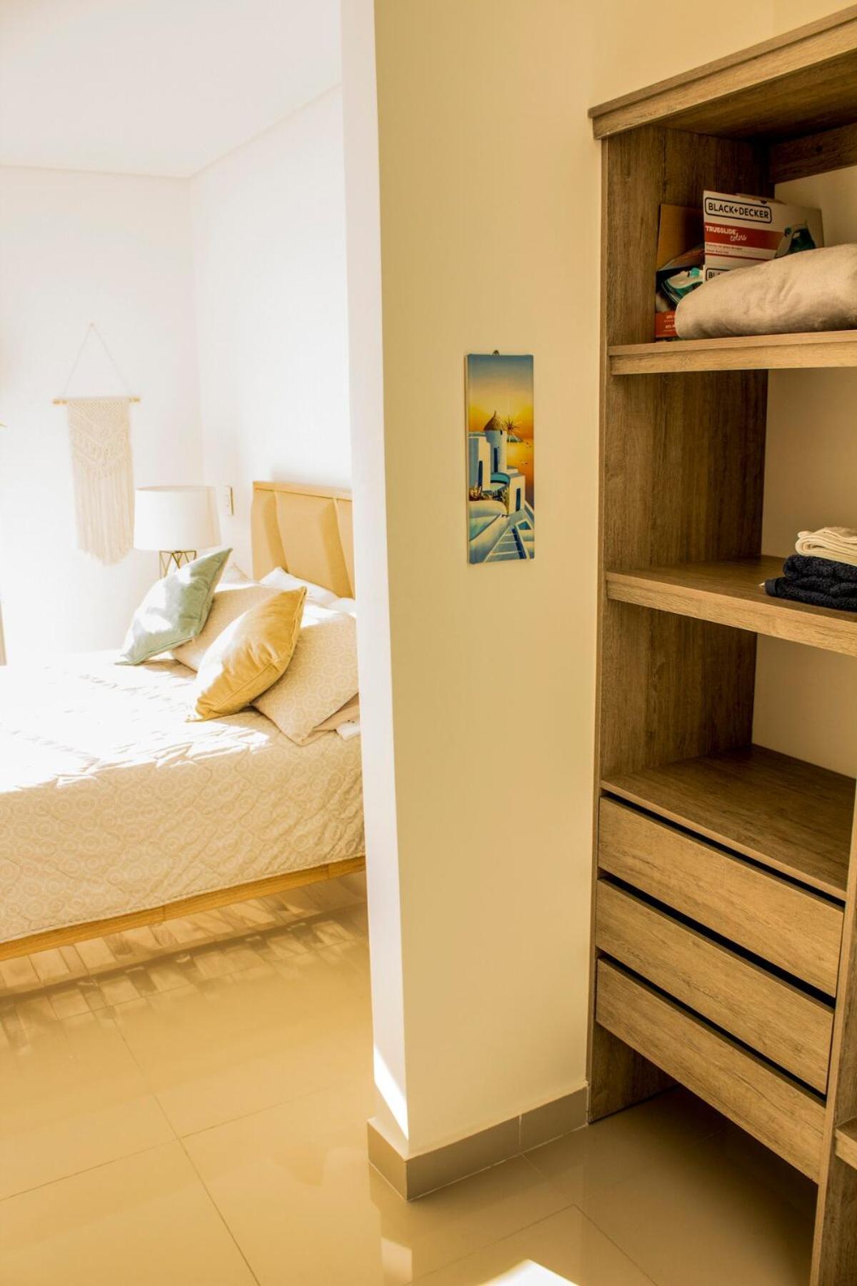Lovely Flat Near The With Private Pool Apartment