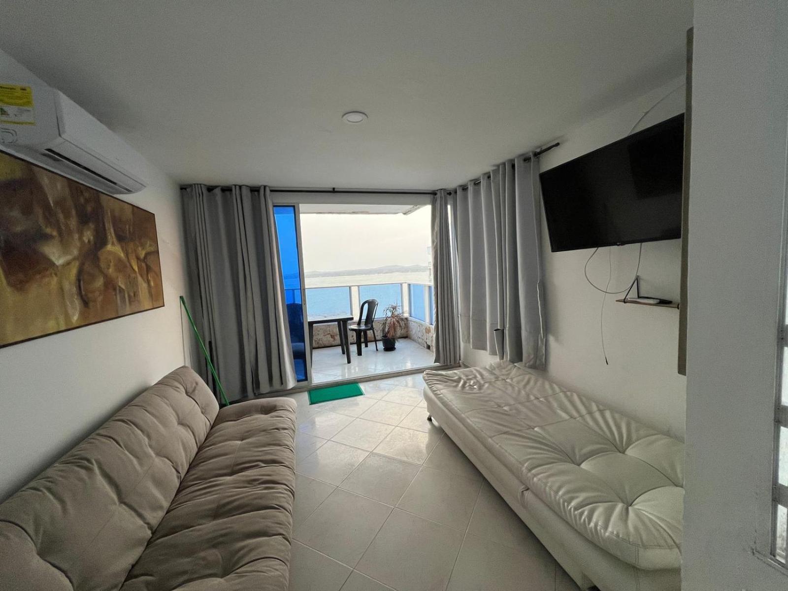 Bahia Del Caribe Apartment