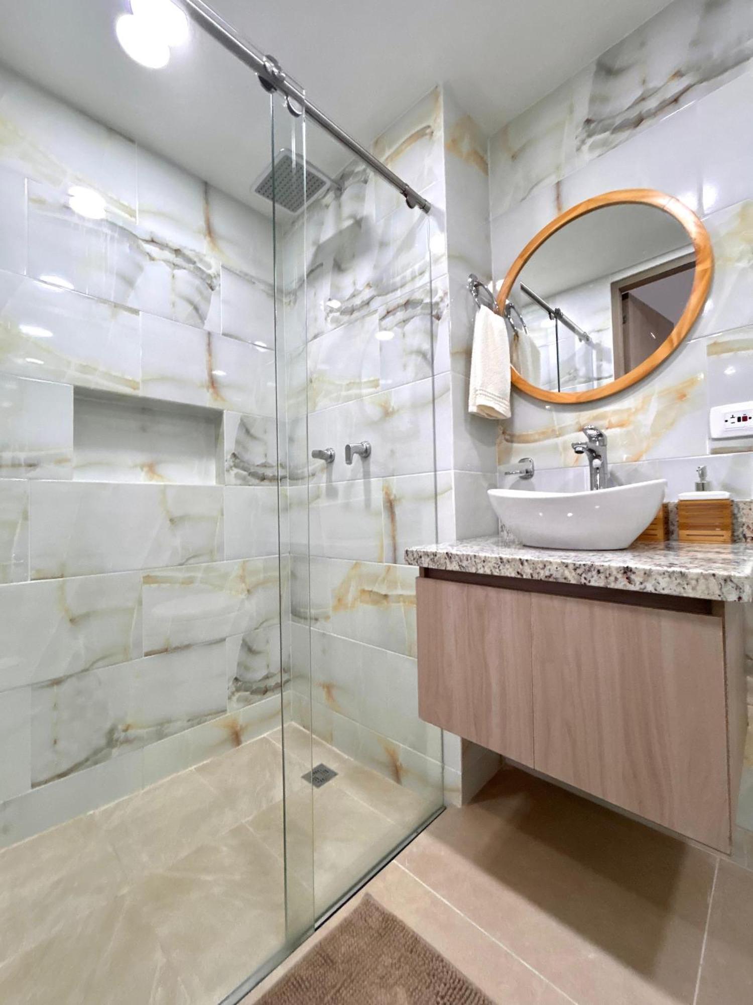 Apartasuit Beach, Barrio Crespo Cerca Del Aeropuerto Apartahotel Cartagena
