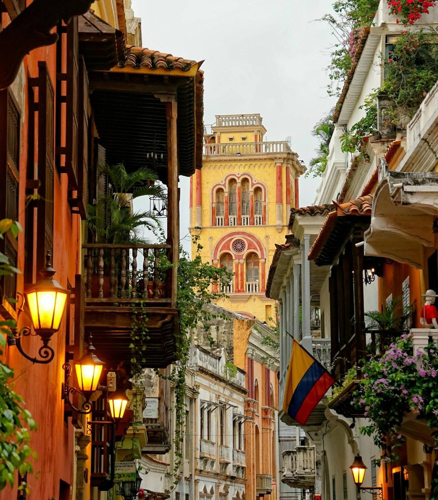 Cozy ,near Beach, Walled