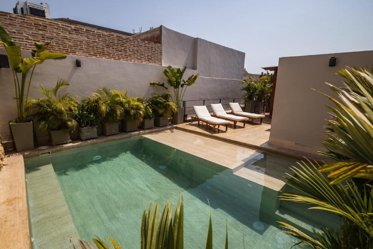 Villa Casa Del Hidalgo - Walled 7br Colonial Cartagena