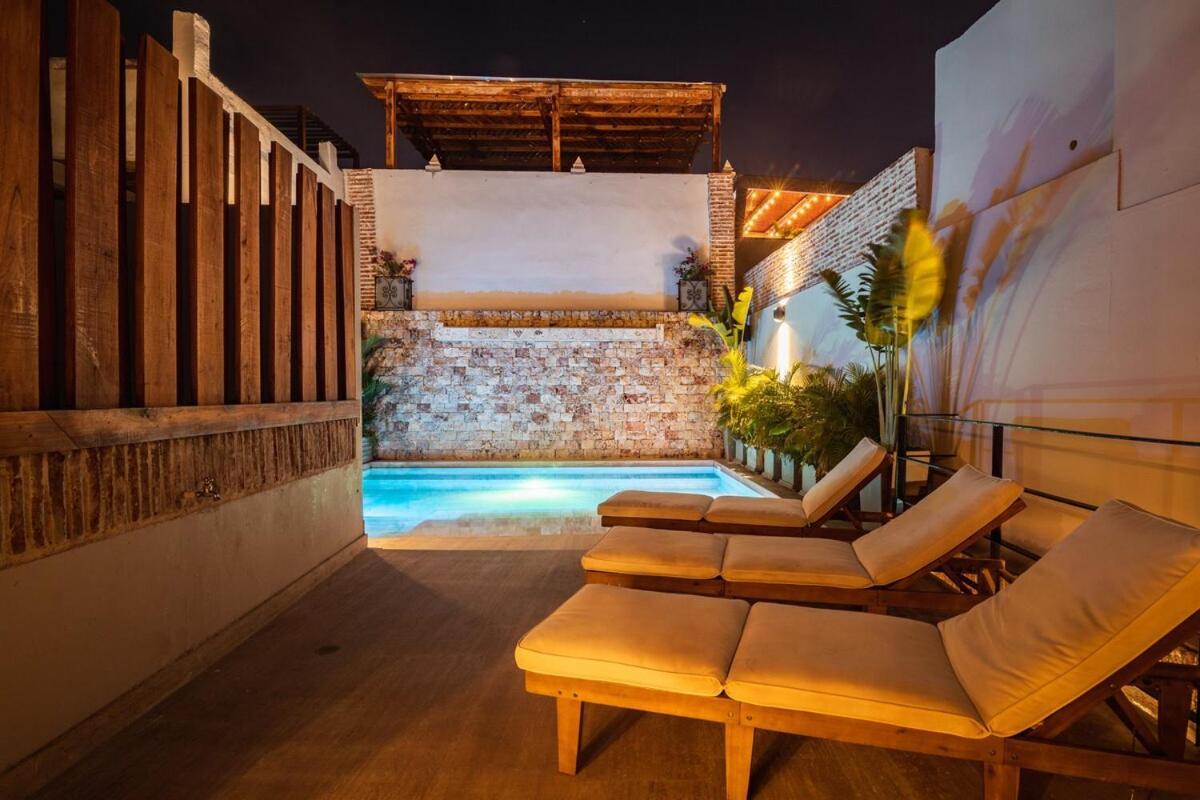 Villa Casa Del Hidalgo - Walled 7br Colonial *