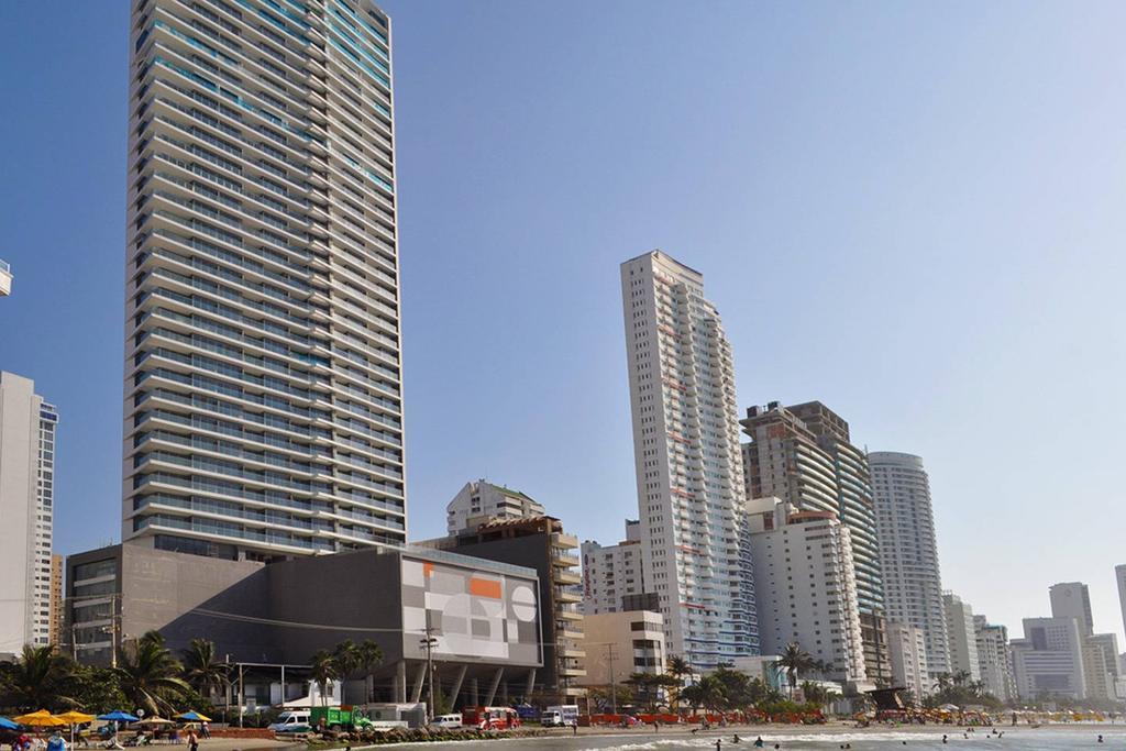 Hermoso Apto Frente A La Playa Apartamento