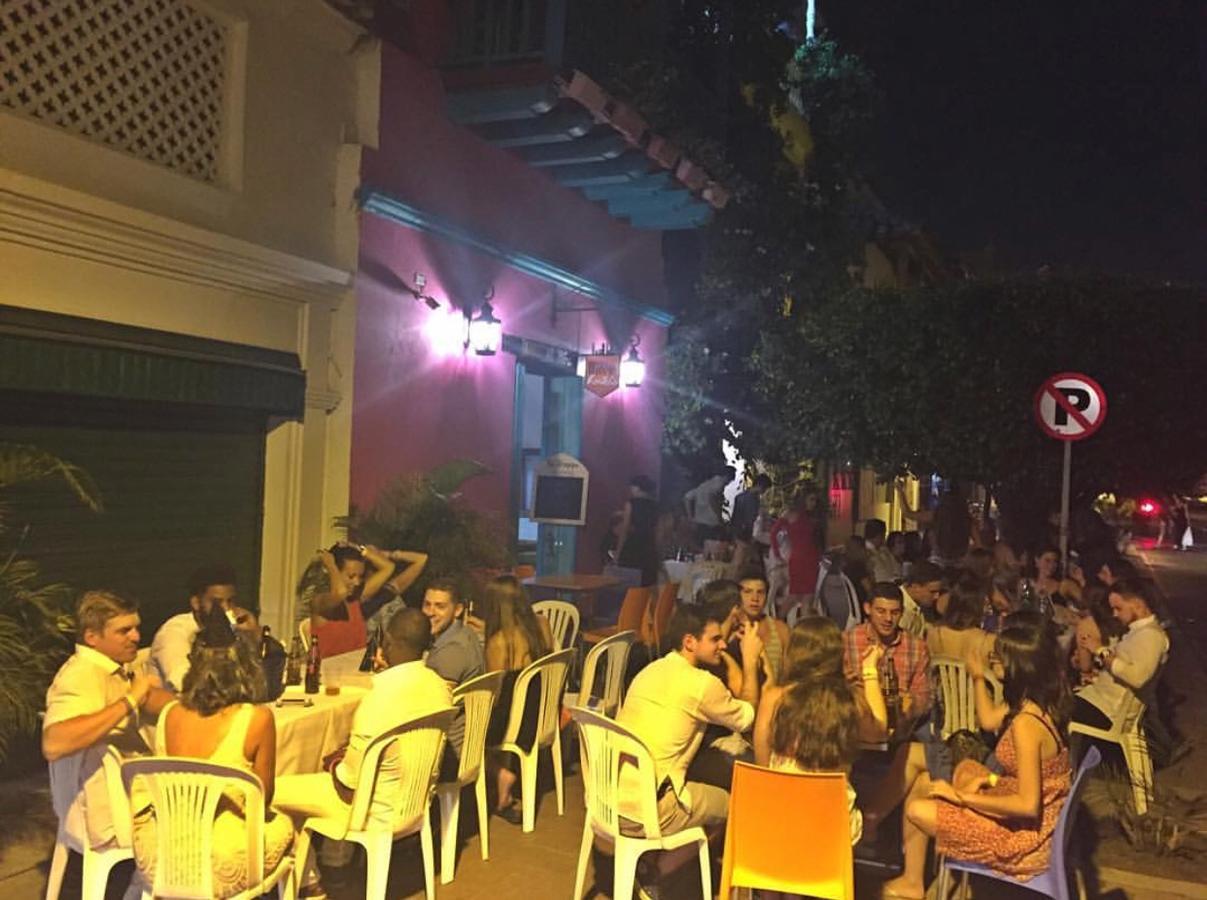 Hostal Mi Llave Hostels *