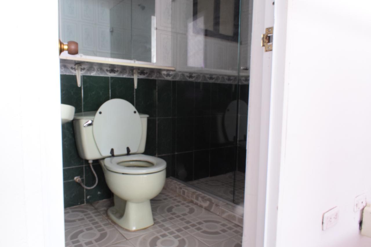 Hostal The Three Dog's House Manga Cartagena