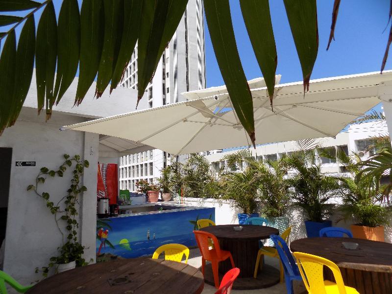 Hostal Caracoles