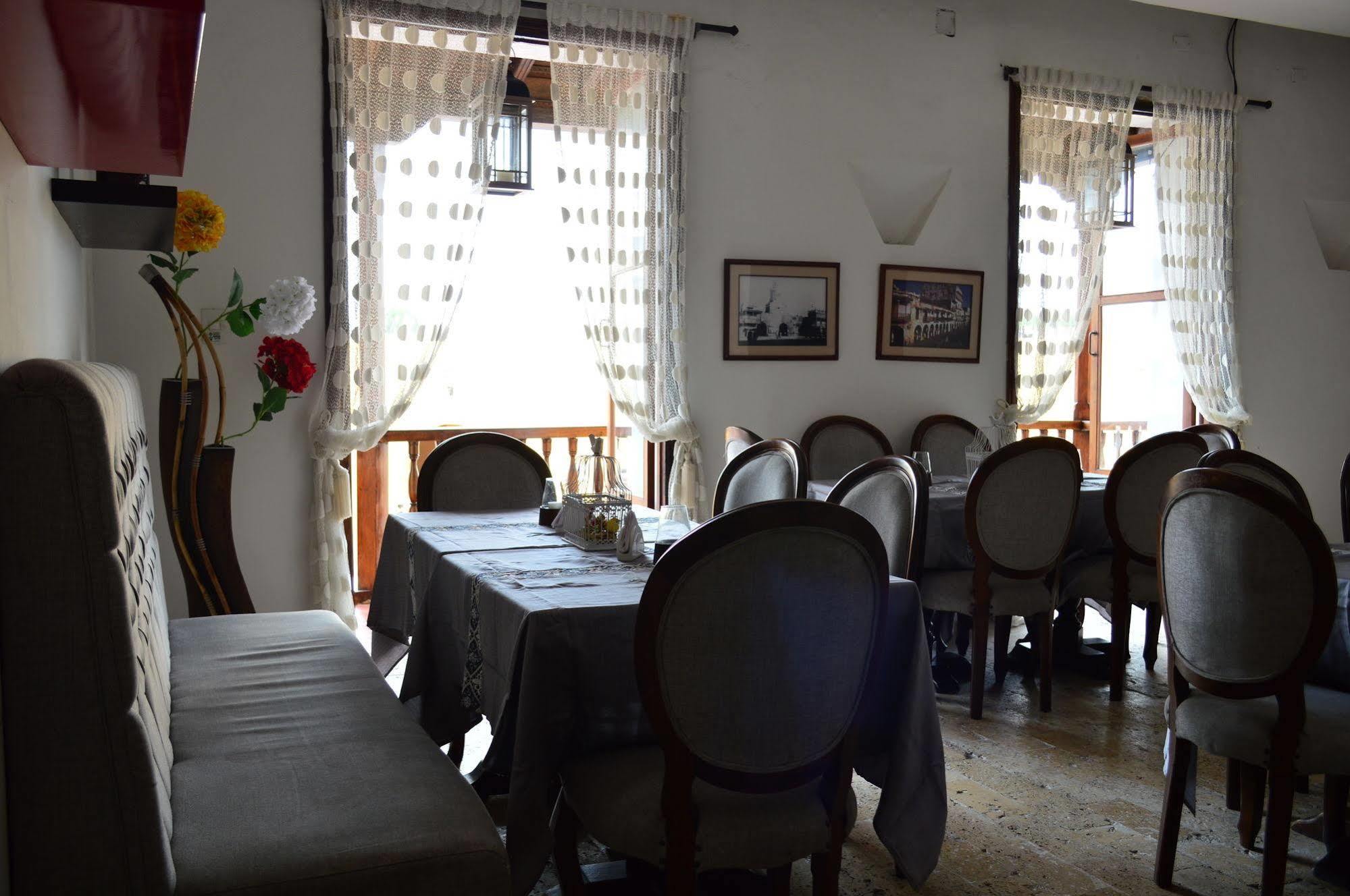 Torre Del Reloj Hotel 3*