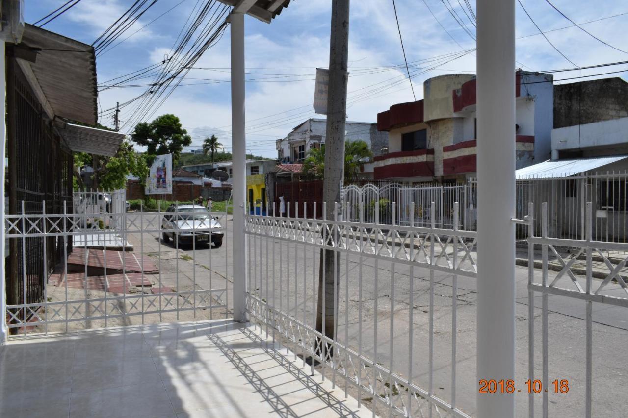 The Three Dog's House Torices * Cartagena