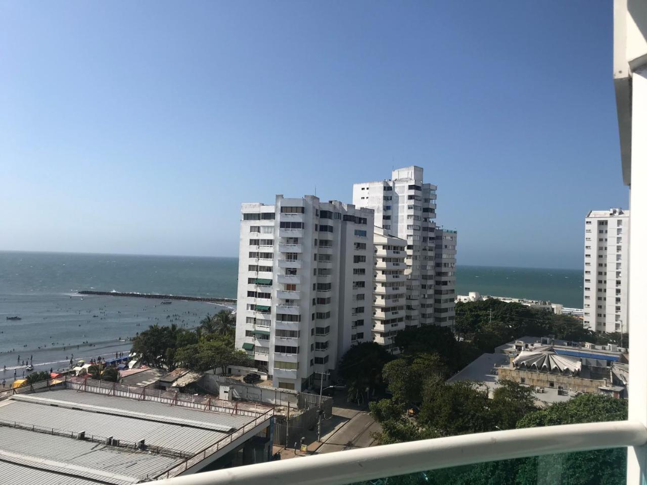 Conjunto Residencial Torres Del Lago Apartment