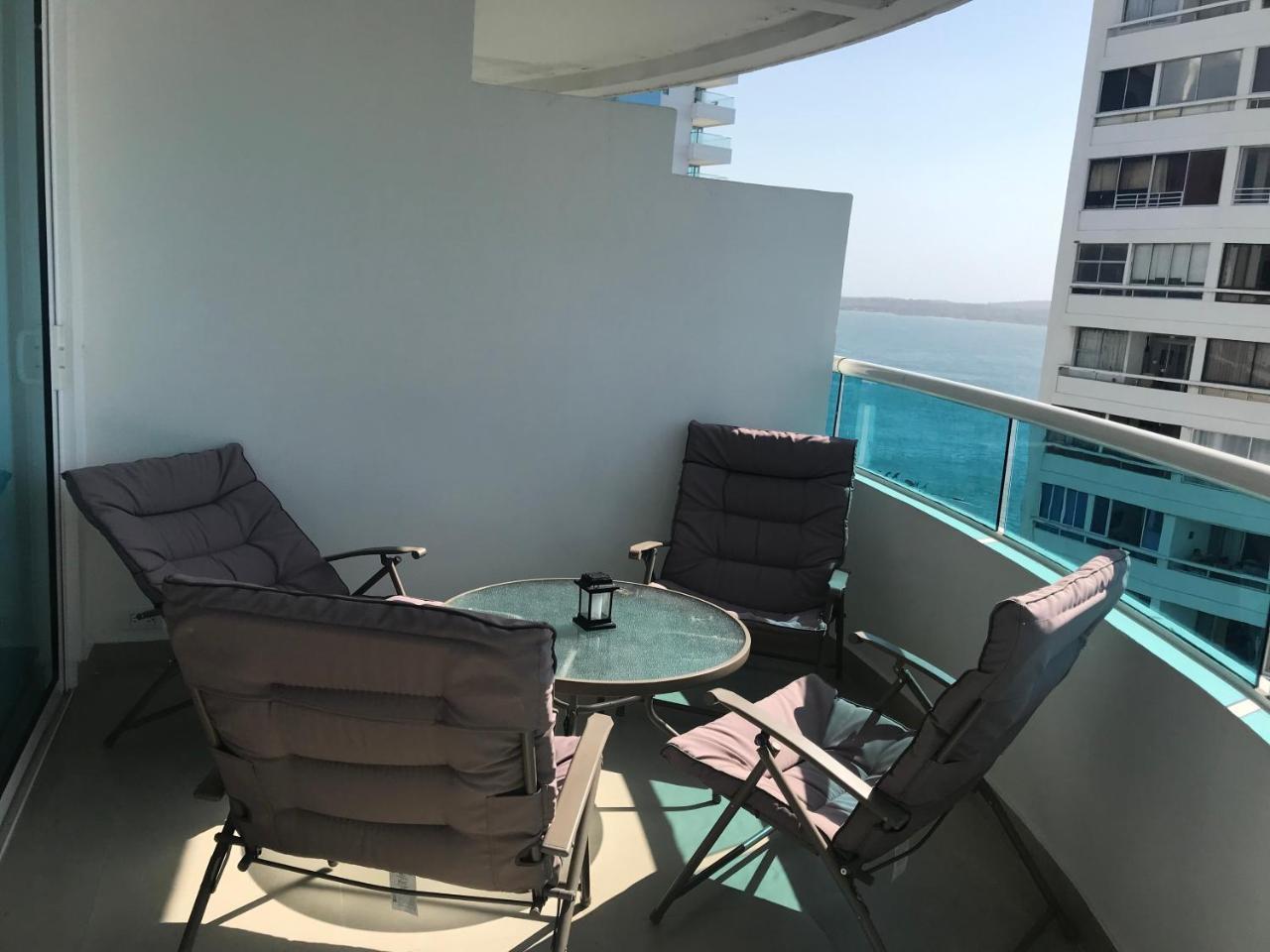 Conjunto Residencial Torres Del Lago * Cartagena