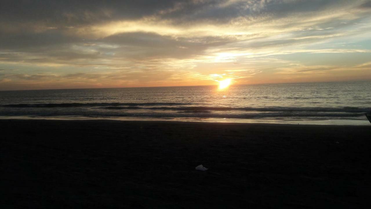 En Primera Linea De Playa Morros Epic Apartment