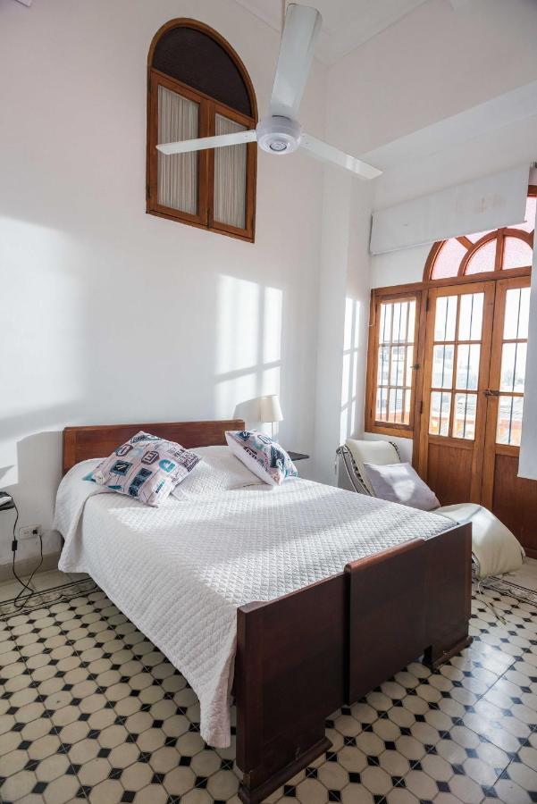 Colonial With Swimming Pool Ana Maria