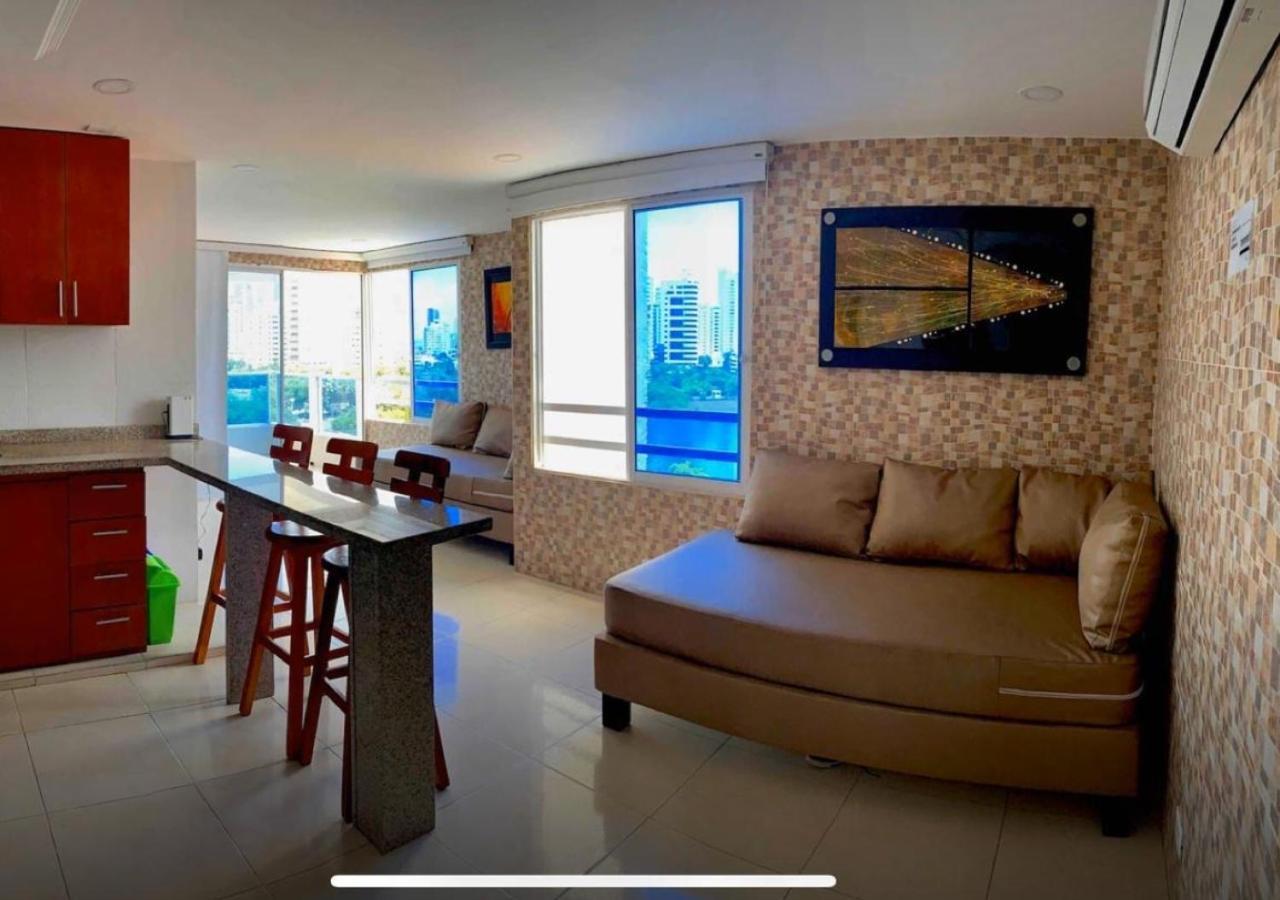 Pyensa Apartahotel *