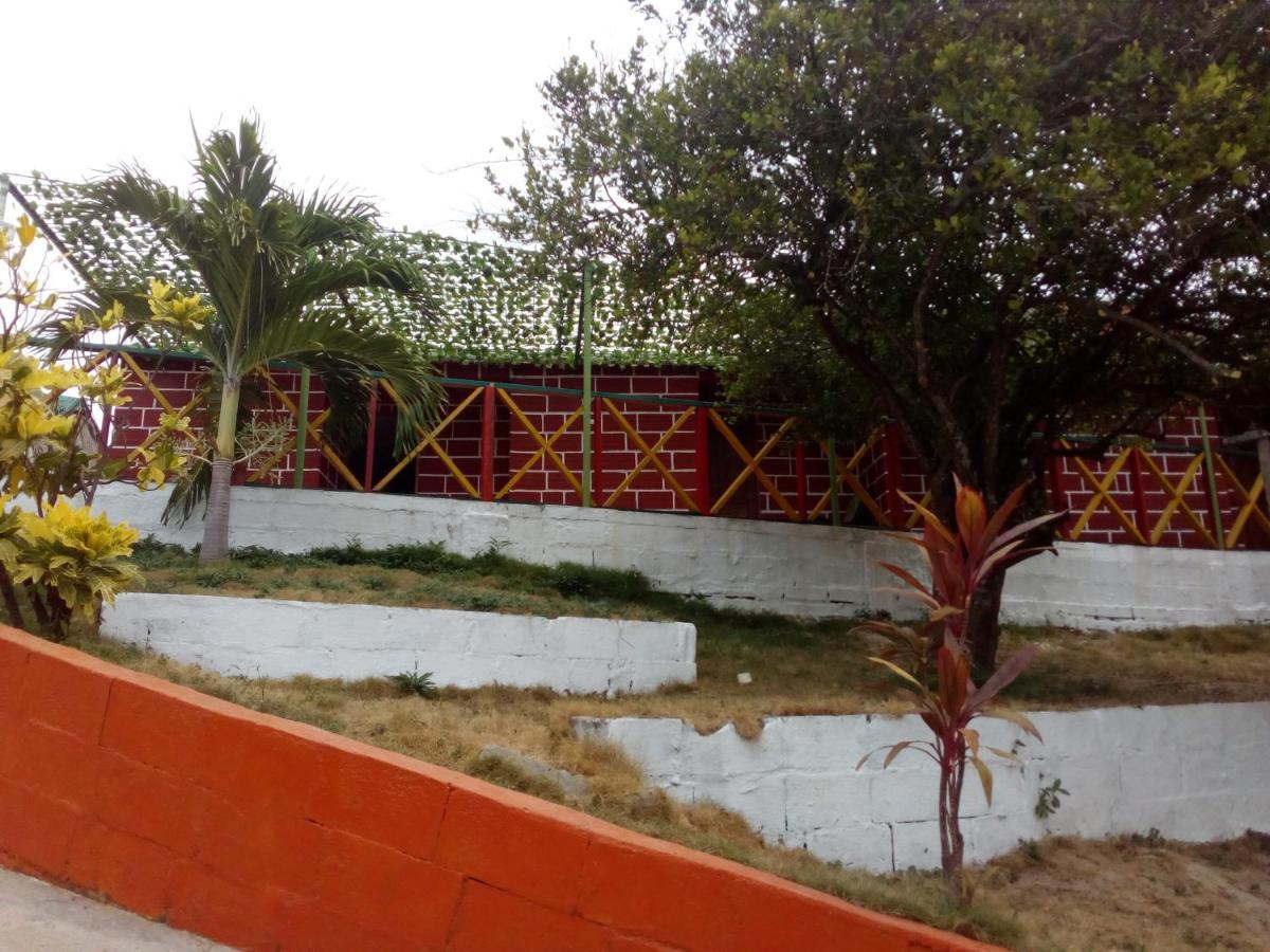 Hostal La Guaca *