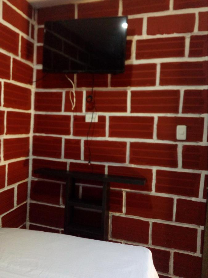 Hostal La Guaca *