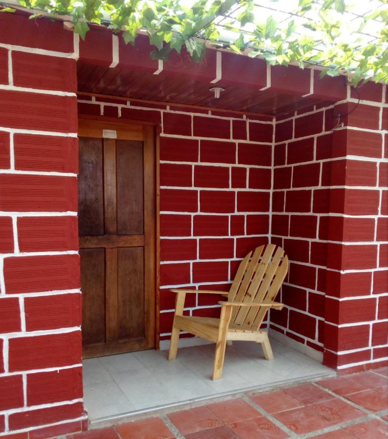 Hostal La Guaca *