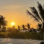 Serena del Mar, Morros IO