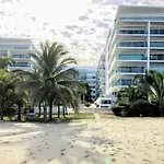 Morros 922 una alcoba Edificio frente al mar