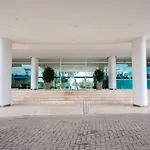 Morros 922 una alcoba Edificio frente al mar