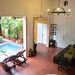 El Candil de los Santos