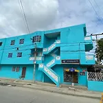 Apartamento entero 5 min del aeropuerto y playas !