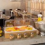 Ananda Hotel Boutique