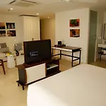 Nacar Hotel Cartagena, Curio Collection By Hilton