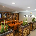 Apto En El Laguito Con Piscina