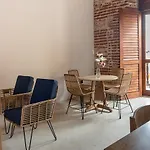 Voilá Getsemani by Huespedia Hotels