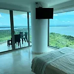 Luxury Apartment In Ocean Pavillion Hotel
