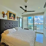 Bocagrande Deluxe Apartamento