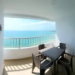 Hermoso Apartamento Vista Al Mar. Edf Palmetto 1 .