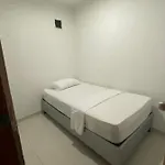 Alojamiento Casa Blanca , A 5 Min Del Aeropuerto Y Playas !