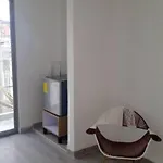 Hermoso Aparta Estudio Pequeno