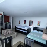 Apartaestudios En Edificio El Conquistador