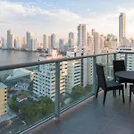 Luxury Ocean View Apartment By Huespedia 1608