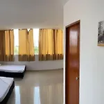 Apartamento 402