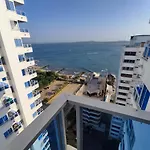 Apartamento Con Balcon Y Vista Al Mar