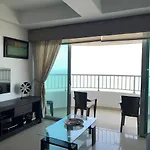 Palmetto Condos 2402
